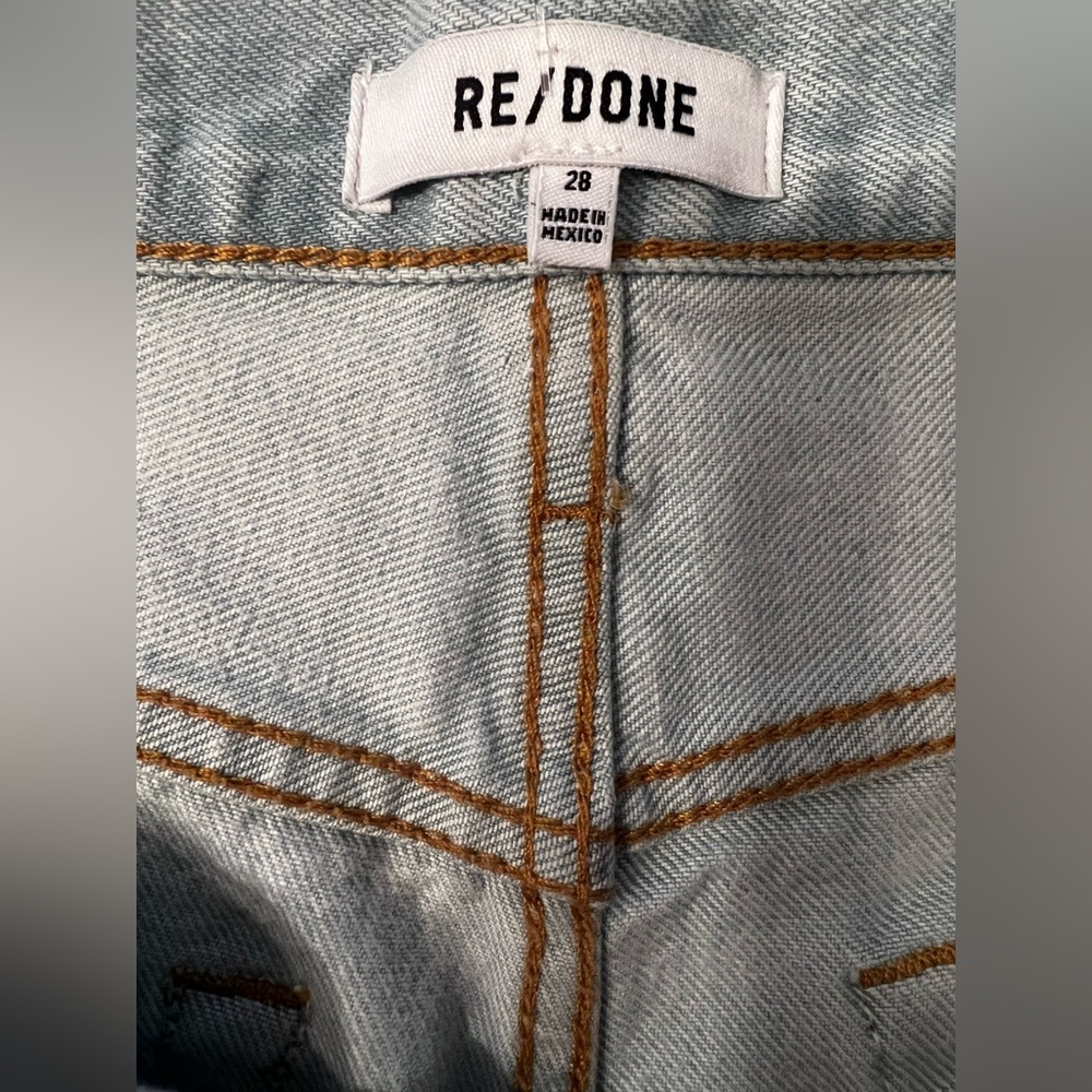 Re/Done Mid Rise Short - Picture 5 of 10